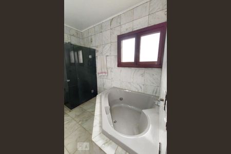 Casa à venda com 580m², 4 quartos e 1 vagaBanheiro da Suíte 3