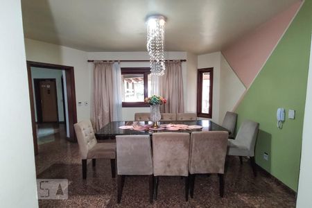 Casa à venda com 580m², 4 quartos e 1 vagaSala de Jantar