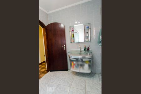 Casa à venda com 430m², 3 quartos e 1 vagaBanheiro da Suíte