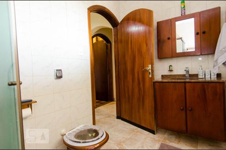Casa à venda com 430m², 3 quartos e 1 vagaBanheiro 1