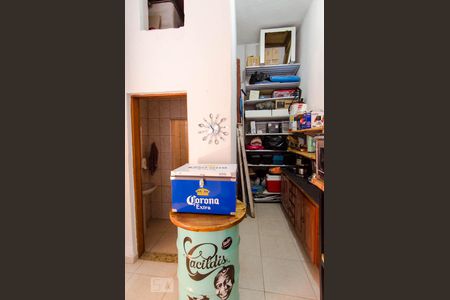 Casa à venda com 430m², 3 quartos e 1 vagaÁrea de Serviço - Deposito 