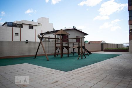 Apartamento à venda com 310m², 3 quartos e 3 vagasPlayground
