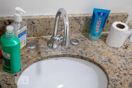 Apartamento à venda com 112m², 3 quartos e 2 vagas Apartamento à venda com 112m², 3 quartos e 2 vagasBanheiro Social