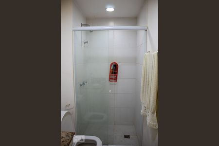 Apartamento à venda com 112m², 3 quartos e 2 vagas Apartamento à venda com 112m², 3 quartos e 2 vagasBanheiro Social