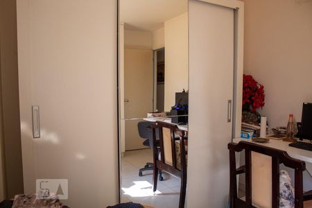 Apartamento à venda com 112m², 3 quartos e 2 vagas Apartamento à venda com 112m², 3 quartos e 2 vagasQuarto 2