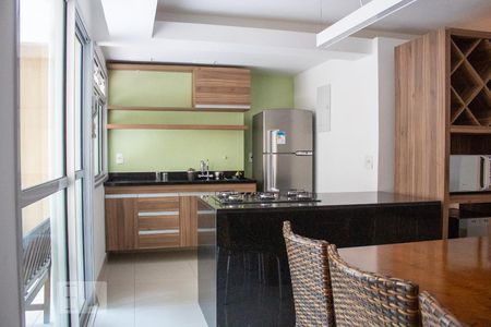 Apartamento à venda com 112m², 3 quartos e 2 vagas Apartamento à venda com 112m², 3 quartos e 2 vagasÁrea comum - Salão de festas