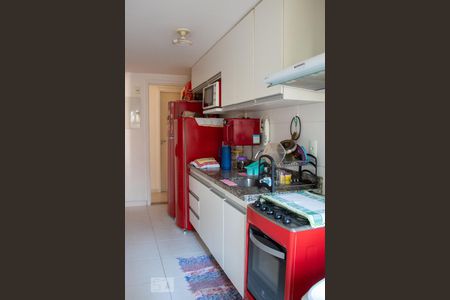 Apartamento à venda com 112m², 3 quartos e 2 vagas Apartamento à venda com 112m², 3 quartos e 2 vagasCozinha