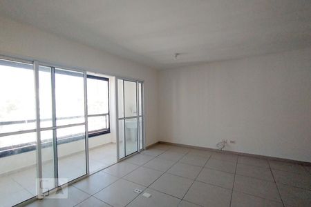 Studio para alugar com 37m², 1 quarto e sem vaga Studio para alugar com 37m², 1 quarto e sem vagaStudio