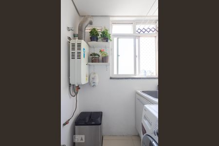 Apartamento à venda com 76m², 3 quartos e 1 vaga Apartamento à venda com 76m², 3 quartos e 1 vagaÁrea de Serviço