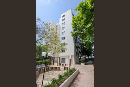 Apartamento à venda com 76m², 3 quartos e 1 vaga Apartamento à venda com 76m², 3 quartos e 1 vagaFachada do bloco