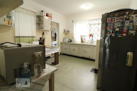 Casa à venda com 220m², 5 quartos e 2 vagasCozinha 1