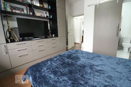 Casa à venda com 220m², 5 quartos e 2 vagasQuarto 2