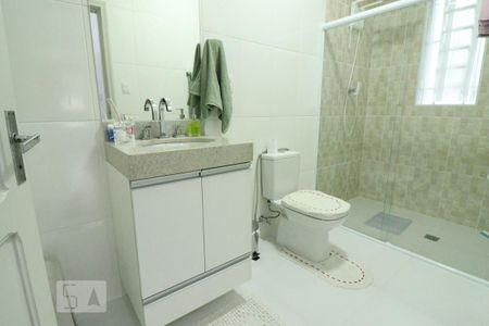 Casa à venda com 220m², 5 quartos e 2 vagasBanheiro 3