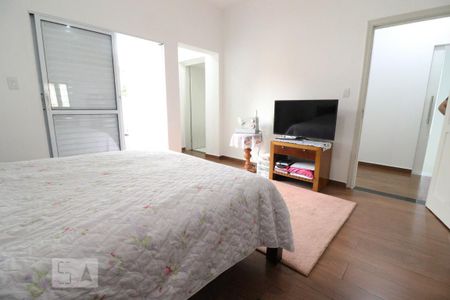 Casa à venda com 220m², 5 quartos e 2 vagasQuarto 1