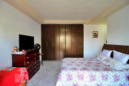 Casa à venda com 394m², 3 quartos e 6 vagasSuíte 1