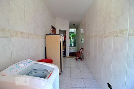 Casa à venda com 394m², 3 quartos e 6 vagasÁrea de Serviço