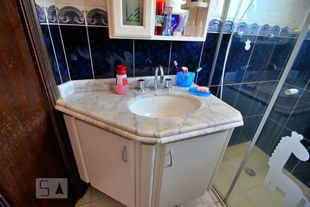 Casa à venda com 394m², 3 quartos e 6 vagasSuíte 2