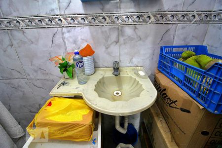 Casa à venda com 394m², 3 quartos e 6 vagasBanheiro de Serviço