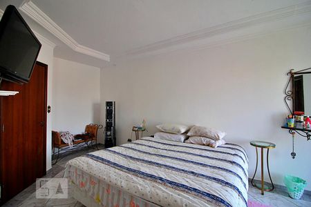 Casa à venda com 394m², 3 quartos e 6 vagasSuíte 2