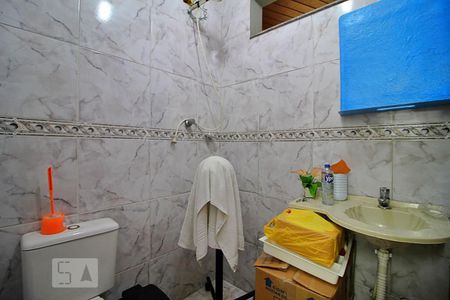 Casa à venda com 394m², 3 quartos e 6 vagasBanheiro de Serviço