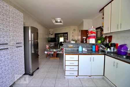 Casa à venda com 394m², 3 quartos e 6 vagasCozinha