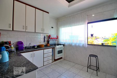Casa à venda com 394m², 3 quartos e 6 vagasCozinha