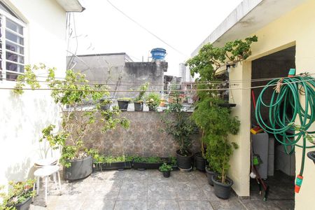 Casa à venda com 189m², 4 quartos e 2 vagas Casa à venda com 189m², 4 quartos e 2 vagasQuintal