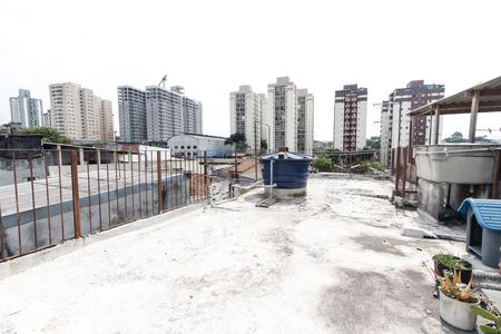 Casa à venda com 189m², 4 quartos e 2 vagas Casa à venda com 189m², 4 quartos e 2 vagasTerraço