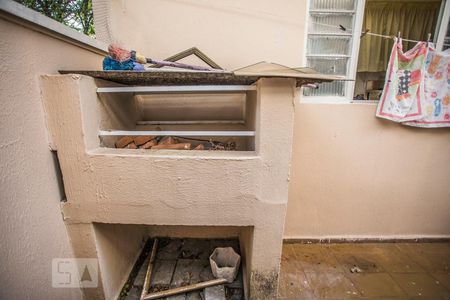 Casa à venda com 270m², 4 quartos e 3 vagasQuintal - Churrasqueira