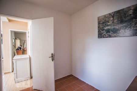 Casa à venda com 270m², 4 quartos e 3 vagasQuarto de Serviço