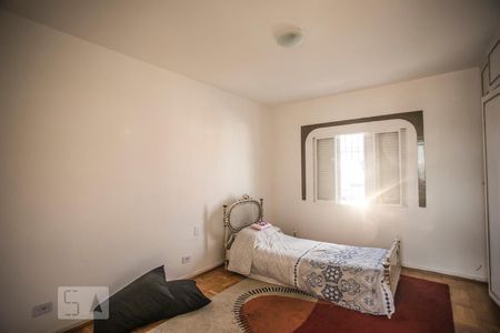 Casa à venda com 270m², 4 quartos e 3 vagasSuite 2 - Piso Superior