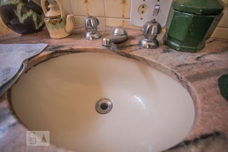 Casa à venda com 270m², 4 quartos e 3 vagasBanheiro Suite - Torneira