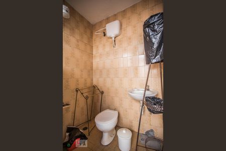 Casa à venda com 270m², 4 quartos e 3 vagasBanheiro de Serviço