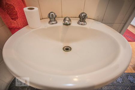 Casa à venda com 270m², 4 quartos e 3 vagasBanheiro Suite - Torneira