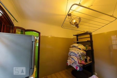 Casa à venda com 454m², 4 quartos e 6 vagas Casa à venda com 454m², 4 quartos e 6 vagasArea de Serviço