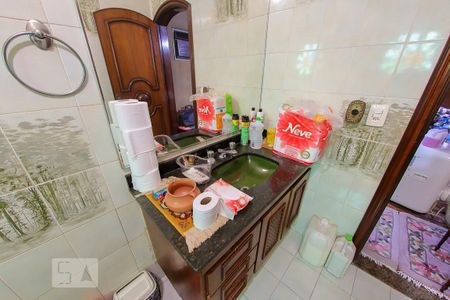 Casa à venda com 454m², 4 quartos e 6 vagas Casa à venda com 454m², 4 quartos e 6 vagasBanheiro da Suite 1