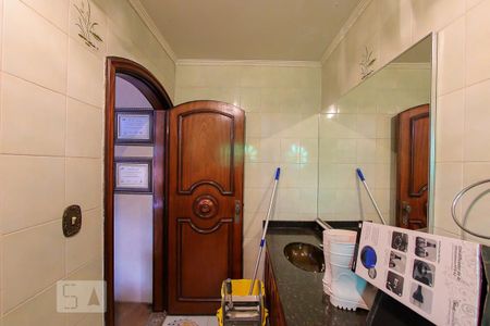 Casa à venda com 454m², 4 quartos e 6 vagas Casa à venda com 454m², 4 quartos e 6 vagasBanheiro da Suite 3