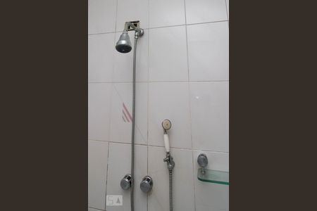 Casa à venda com 390m², 3 quartos e 4 vagasBanheiro Suite