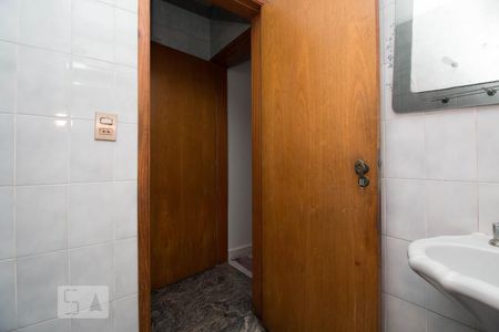 Casa à venda com 390m², 3 quartos e 4 vagasLavabo