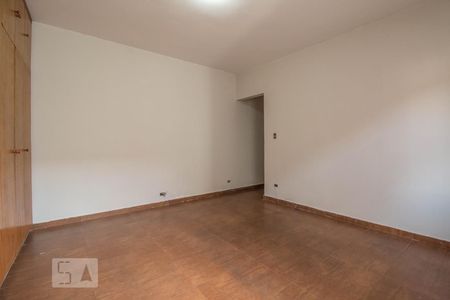 Casa à venda com 390m², 3 quartos e 4 vagasSuite