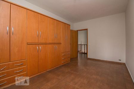 Casa à venda com 390m², 3 quartos e 4 vagasQuarto 1