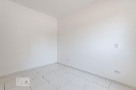 Casa de condomínio para alugar com 37m², 1 quarto e sem vaga Casa de condomínio para alugar com 37m², 1 quarto e sem vagaQuarto