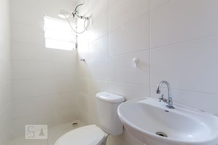 Casa de condomínio para alugar com 37m², 1 quarto e sem vaga Casa de condomínio para alugar com 37m², 1 quarto e sem vagaBanheiro