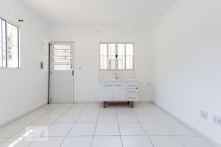 Casa de condomínio para alugar com 37m², 1 quarto e sem vaga Casa de condomínio para alugar com 37m², 1 quarto e sem vagaSala e Cozinha