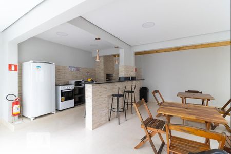 Apartamento à venda com 47m², 2 quartos e 1 vaga Apartamento à venda com 47m², 2 quartos e 1 vagaChurrasqueira