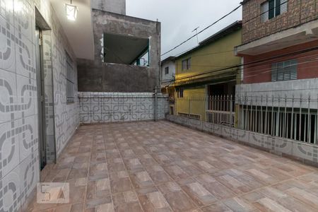 Casa à venda com 150m², 3 quartos e 2 vagasArea externa