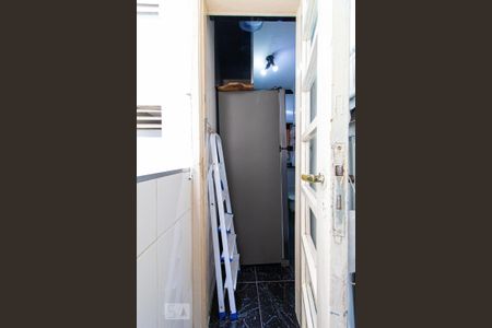 Apartamento à venda com 44m², 1 quarto e sem vagaÁrea de Serviço