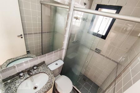 Apartamento para alugar com 70m², 3 quartos e 1 vaga Apartamento para alugar com 70m², 3 quartos e 1 vagaBanheiro