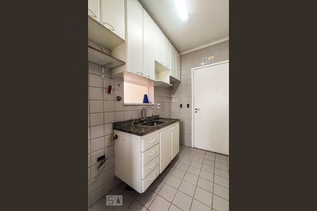 Apartamento para alugar com 70m², 3 quartos e 1 vaga Apartamento para alugar com 70m², 3 quartos e 1 vagaCozinha