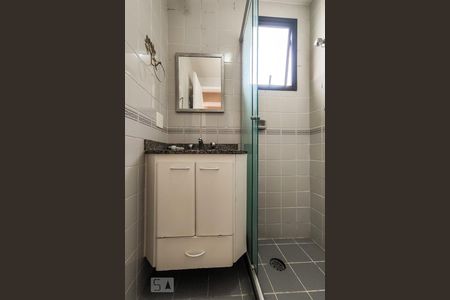 Apartamento para alugar com 70m², 3 quartos e 1 vaga Apartamento para alugar com 70m², 3 quartos e 1 vagaBanheiro Suíte 1